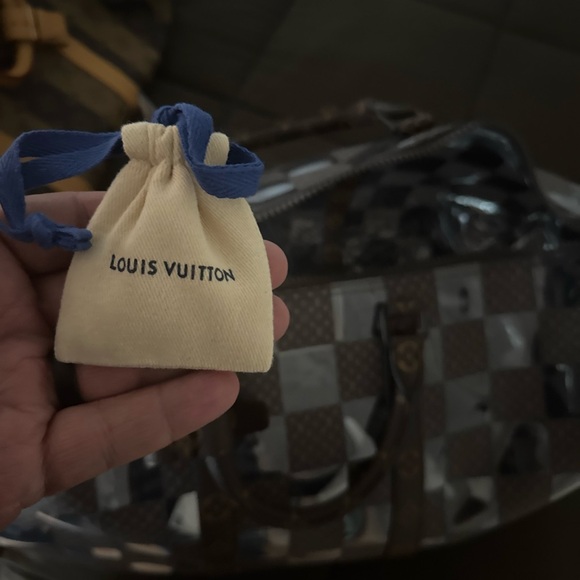 BRAND NEW Louis Vuitton Monogram Chess Keepall Bandouliere 50 - Picture 6 of 6